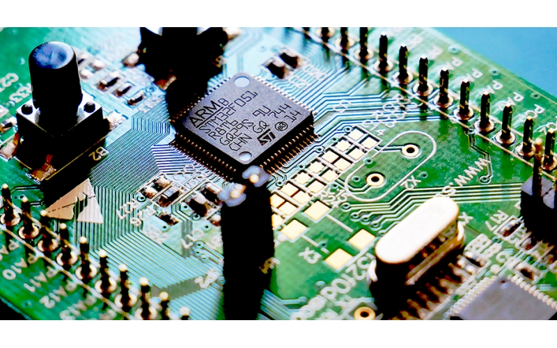 擁抱變化：PCBA工廠的柔性制造如何加速產品迭代？